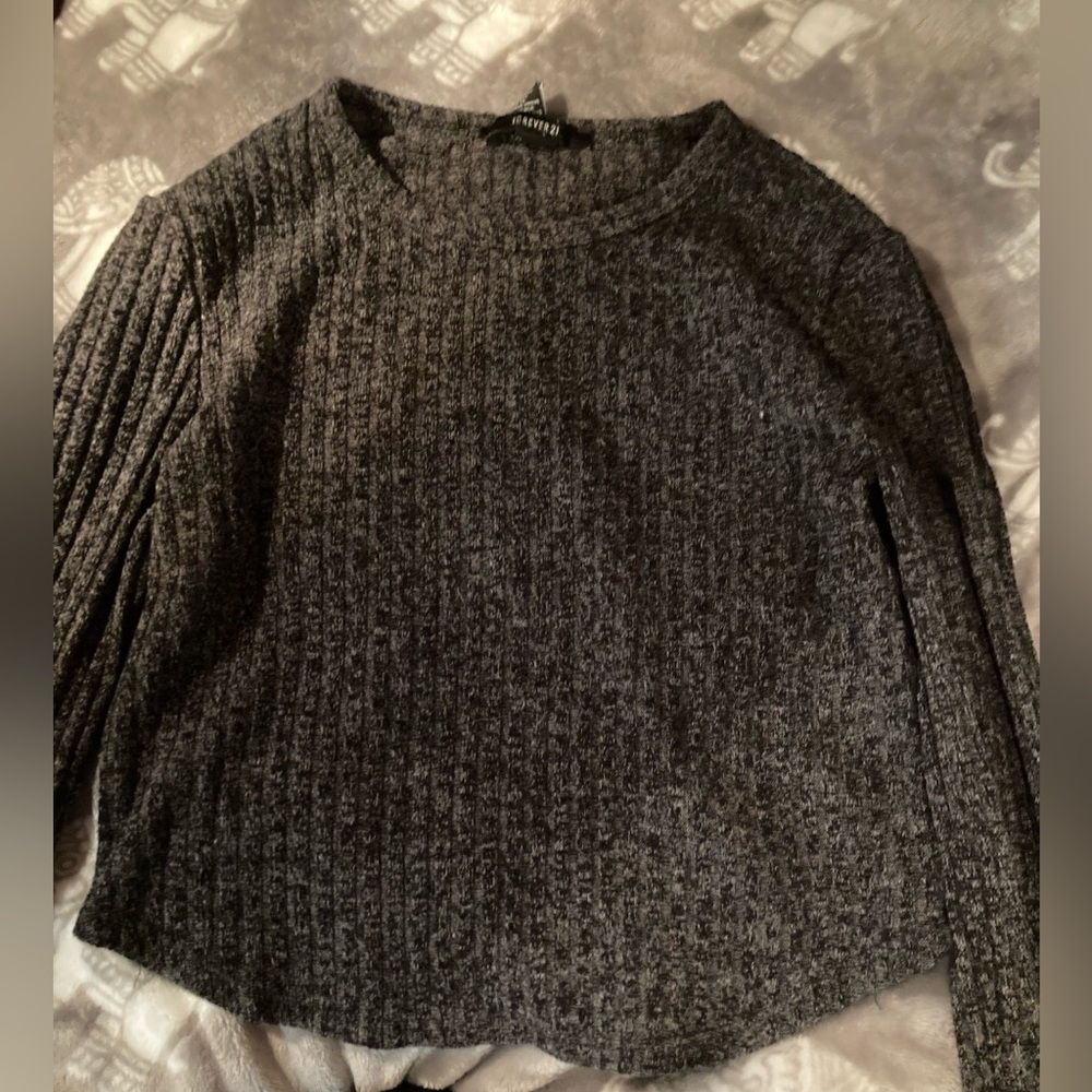 cropped long sleeve